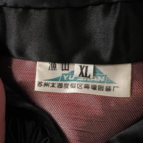 Original Chinese silk dress.  Tag says XL but runs VERY small. - Picture 16 of 16